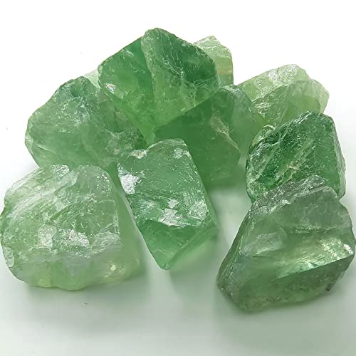 YUWIXMOX 250g Green Quartz Rough Stones Bulk Green Quartz Crystal Raw Natural Crystals Stones,Rocks for Cabbing, Polishing, Wire Wrapping, Healing Reiki,Jewelry Making,Aquarium Decoration (Green)